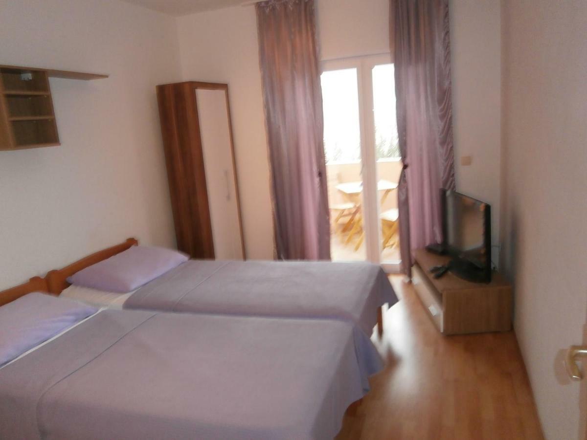 Apartment Maja Водице Екстер'єр фото